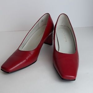 Liz Claiborne Red  Pump shoes